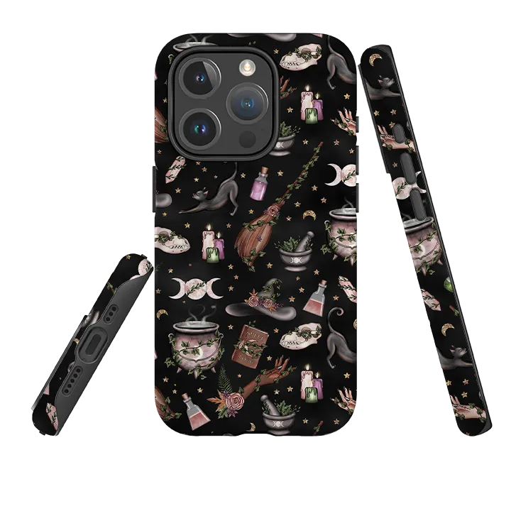 Scratch Guard Lightweight Feel iPhone MagSafe Tough Case - Woodland Witch Black