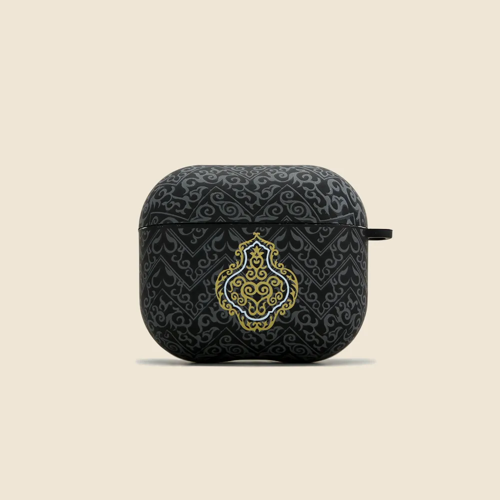 Kiswa Airpods Case Cover Luxury Detail